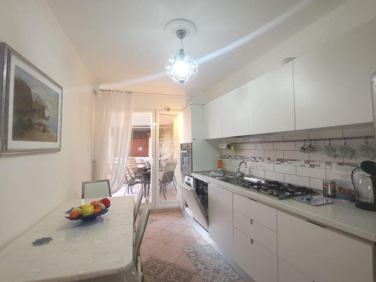 Capri Sea View Villa Екстер'єр фото